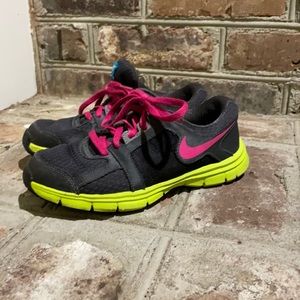 Girls Nike Sneakers